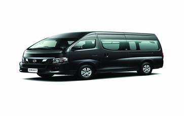 10 seater car rental